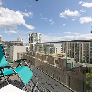 https://dockside-apartment-with-views.cambridgehotelsuk.com
