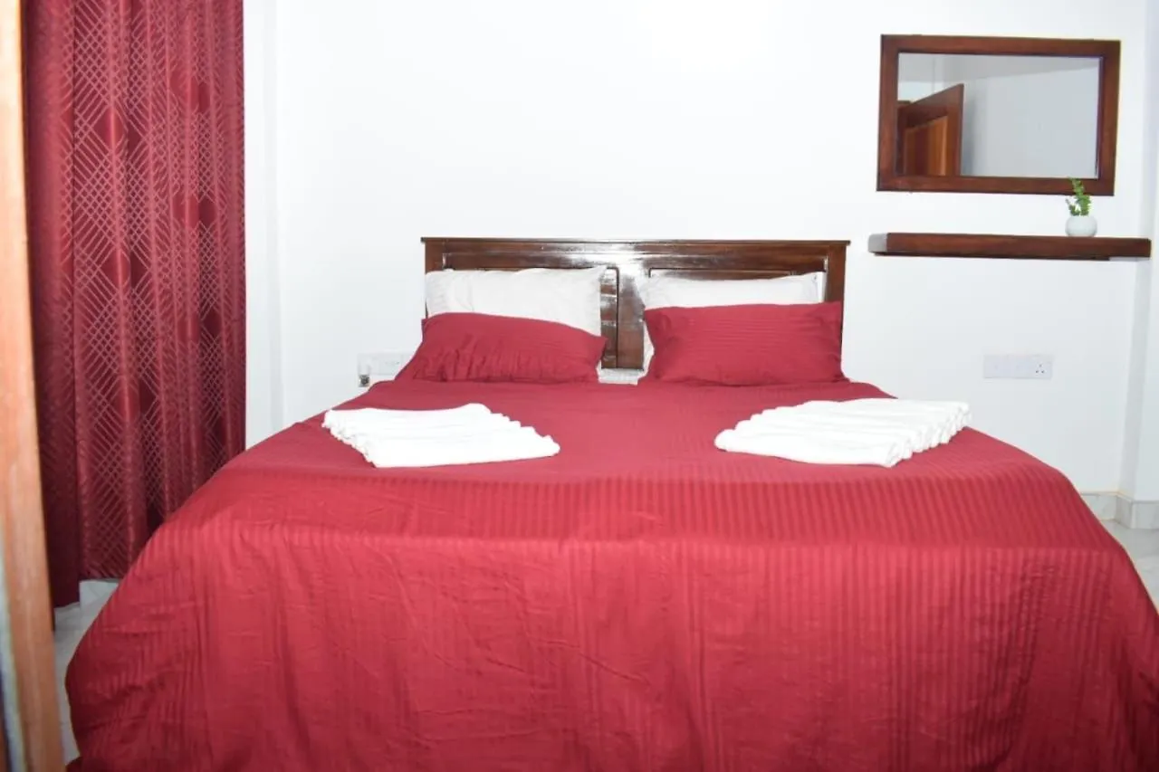 The Alexis'S Guest House Negombo Alloggio in famiglia